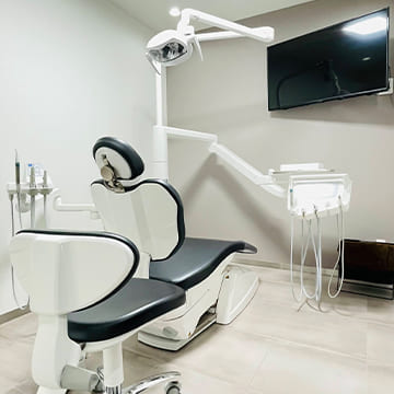 OCメンテナンス・高度歯科再生医療センター神奈川稲田堤　商品棚